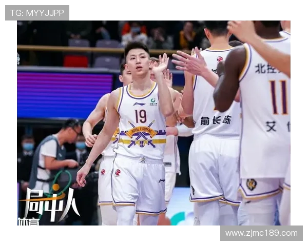 刘晓宇：从篮球新星到职业生涯巅峰的奋斗历程与心路历程分享